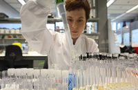 El Parc de Recerca Biomèdica de Barcelona, una visita molt profitosa pels estudiants image_ca (2)